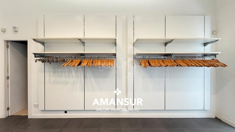 Foto 86ac8ebd-611a-46e0-9e50-5e17f195b06e. Location local commercial dans calle las bocas 17 dans Huelva