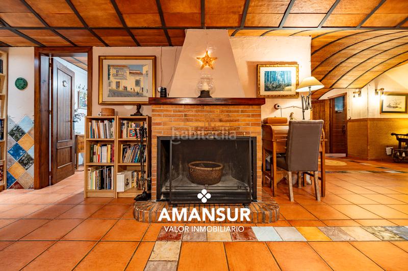 Foto 2f29b23b-308a-4000-84dc-53f2e353df5e. Chalet con camino riscaldamento parcheggio piscina in Aljaraque