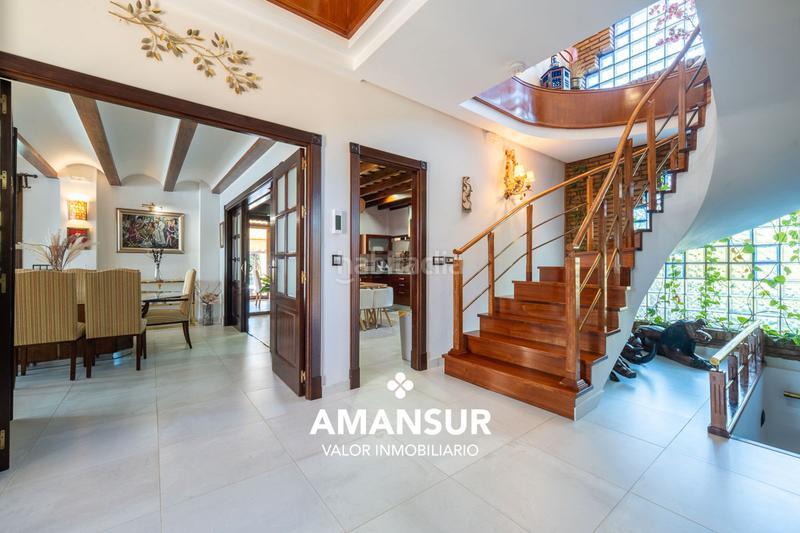 Foto 3b5ba343-8af1-46a8-b64f-61de70cae077. Chalet con camino riscaldamento parcheggio piscina in Aljaraque