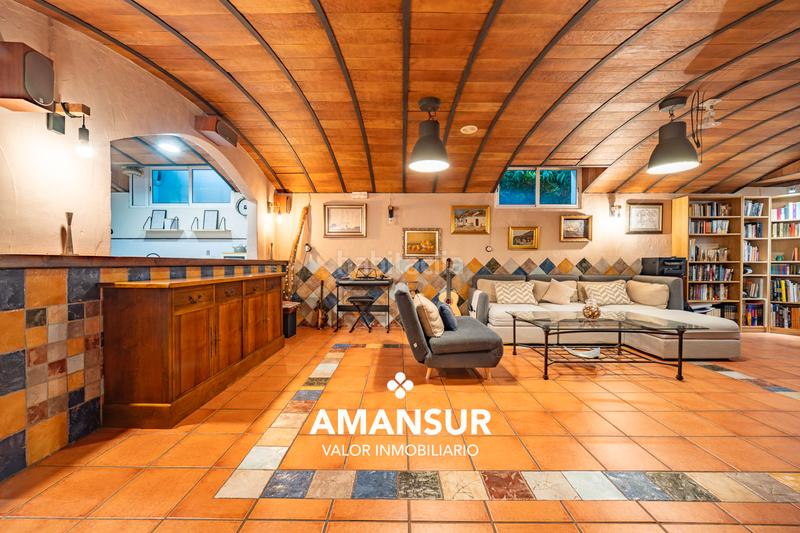 Foto 3b8193de-df3c-4720-b227-867cbc8f1164. Chalet con camino riscaldamento parcheggio piscina in Aljaraque