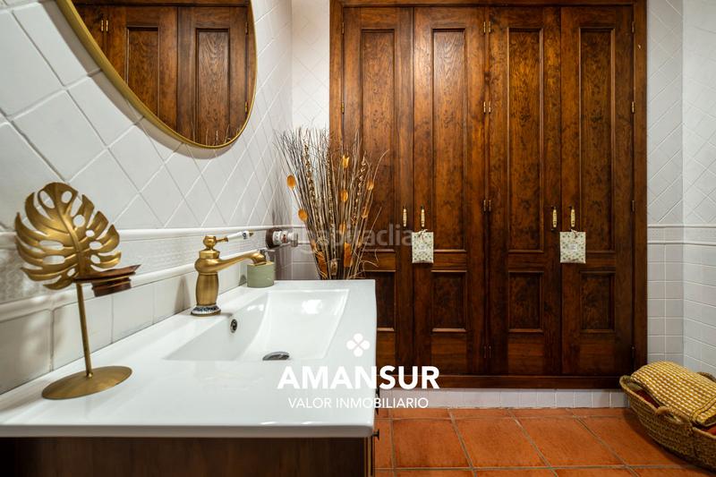 Foto 4b1f8ac3-8472-40ac-b035-467fb871dbd9. Chalet con camino riscaldamento parcheggio piscina in Aljaraque