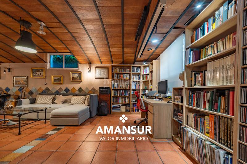 Foto cce98052-b01a-4840-a31c-4a56db273b0b. Chalet con camino riscaldamento parcheggio piscina in Aljaraque