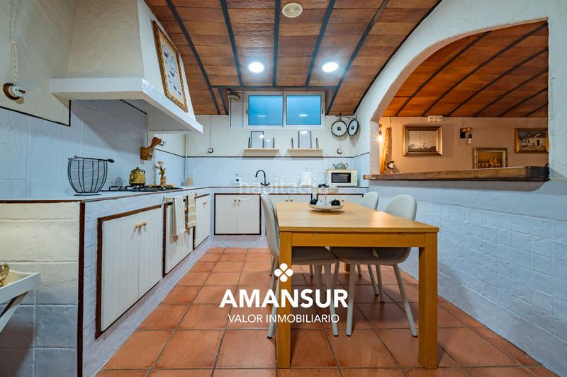 Foto d01754b9-fd7f-4310-9fee-fa3858dd1bcb. Chalet con camino riscaldamento parcheggio piscina in Aljaraque