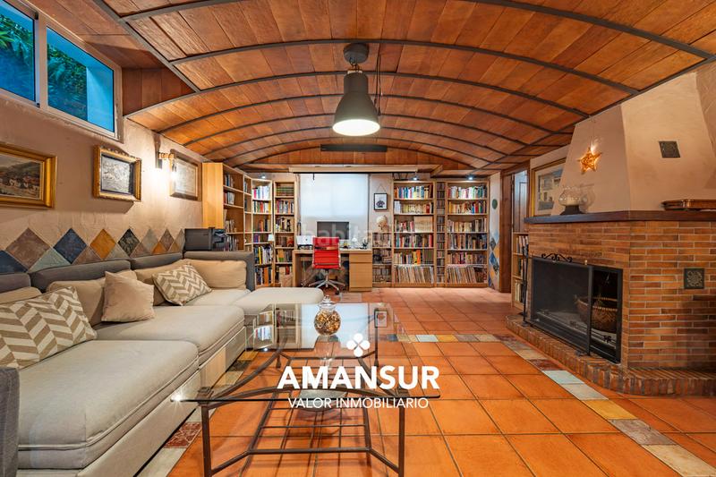 Foto ff552747-f5c0-4a88-9fca-44791822a404. Chalet con camino riscaldamento parcheggio piscina in Aljaraque