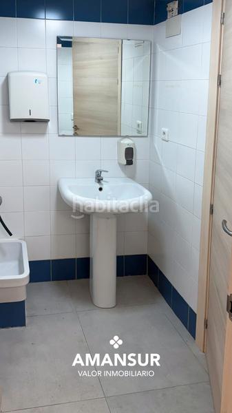 Foto 6fdb2782-1f36-4306-a9f1-899571fb6d4e. Location local commercial dans Reina Victoria - Matadero Huelva