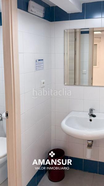 Foto d32a52f8-cdae-4fd3-a2bc-56ad5754dabf. Location local commercial dans Reina Victoria - Matadero Huelva