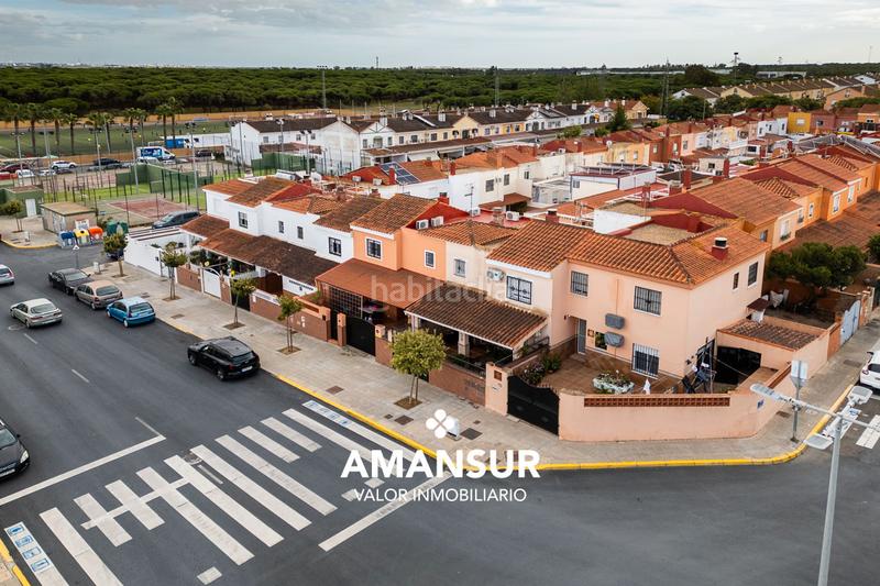 Foto 491e1694-b50c-4818-8af2-6d01b1bb1641. Casa adossada amb xemeneia calefacció aparcament a Aljaraque