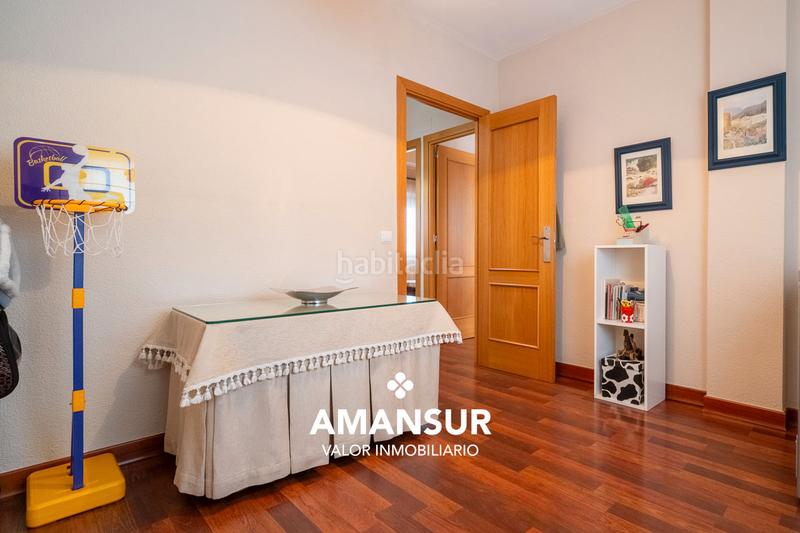 Foto 55a206c9-df2d-4f59-9eb9-137b97e07979. Casa adossada amb xemeneia calefacció aparcament a Aljaraque