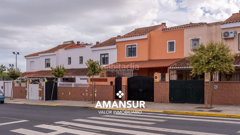 Foto 684b0294-da92-49fd-addd-f603c1e7501e. Casa adossada amb xemeneia calefacció aparcament a Aljaraque