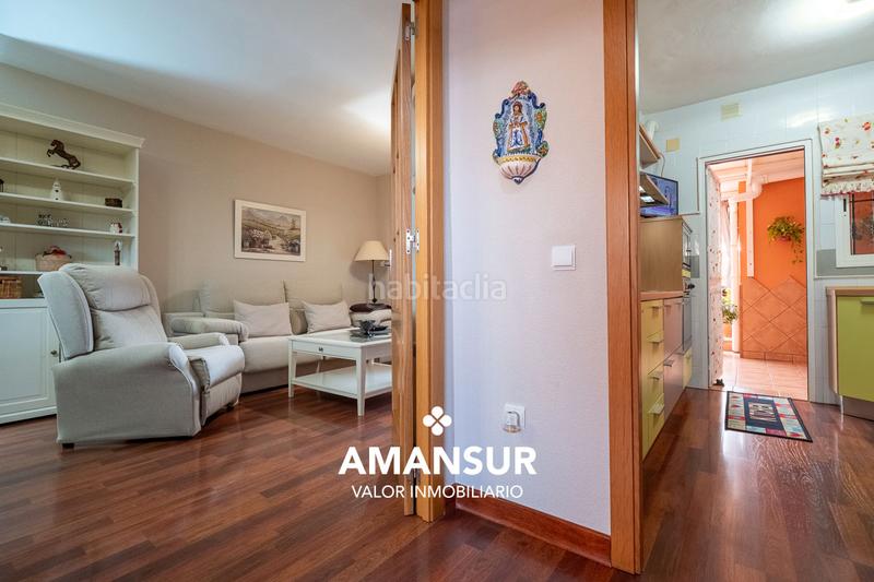 Foto 93b11b3f-d2c6-4ef6-bdd5-665534e3786c. Casa adossada amb xemeneia calefacció aparcament a Aljaraque