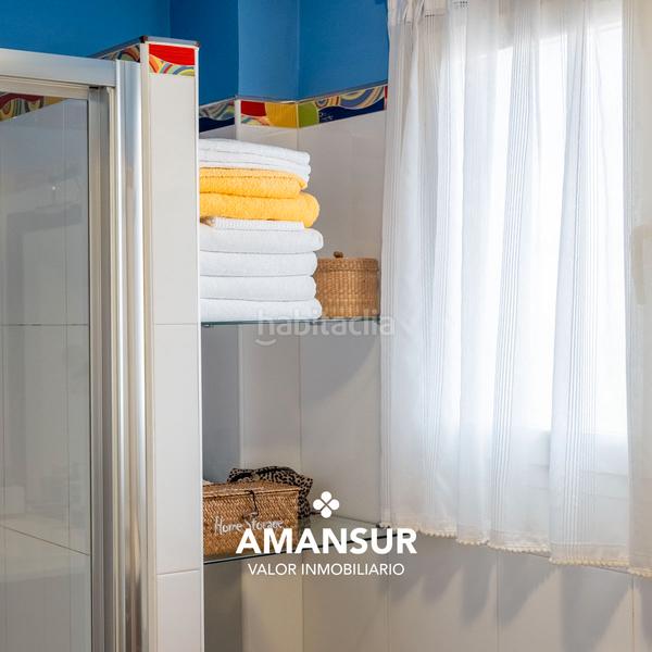 Foto b6a651fb-61ea-4e24-bebd-64b19c70c838. Casa adossada amb xemeneia calefacció aparcament a Aljaraque