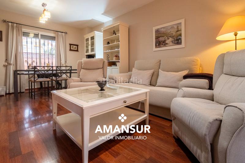 Foto e17bcedc-33ca-4b14-a8bf-7a7326947bc1. Casa adossada amb xemeneia calefacció aparcament a Aljaraque