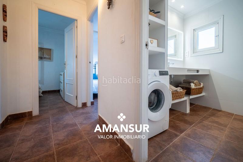 Foto 0cd6b8f2-f330-4179-a701-3ba3560271b2. Chalet with fireplace in Punta Umbría