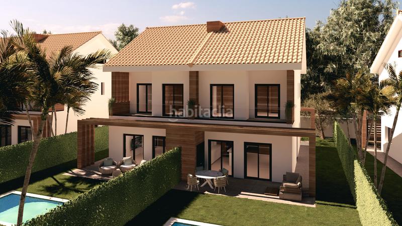 Foto 5e2fae5d-893f-42b9-a2d3-7edbf2339ed1. Casa pareada en calle cortegana 30 en Núcleo Urbano Aljaraque