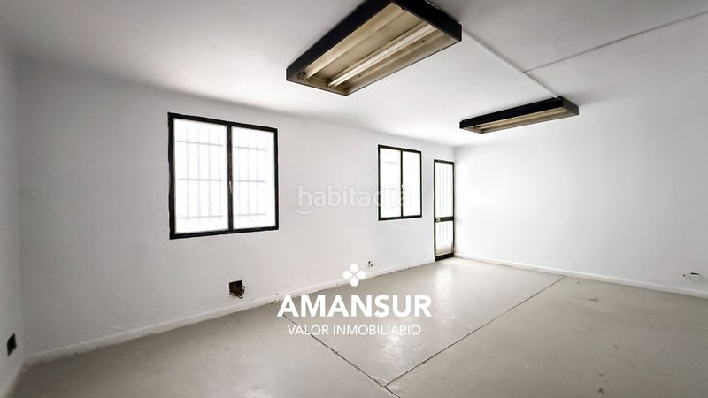 Foto a6a5cda9-c7b5-44b9-a080-c9c638b5502c. Local comercial a Centro Huelva