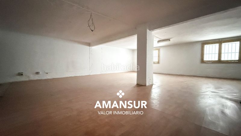 Foto da8b2303-571b-4211-b84e-68c153eabb9f. Local comercial a Centro Huelva