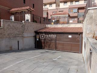 Parking coche en Parque Oeste-Fuente Cisneros. Redpiso vende plaza de garaje en parque oeste !!