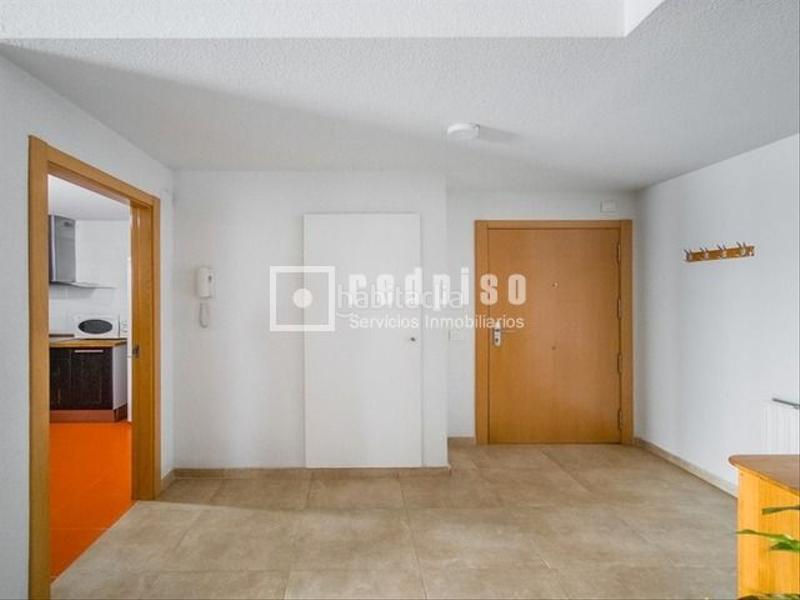 Foto 05d7e3b9-0a3b-48c0-b004-ef94d4a3d9bf. Flat with heating parking in Prado de Santo Domingo Alcorcón