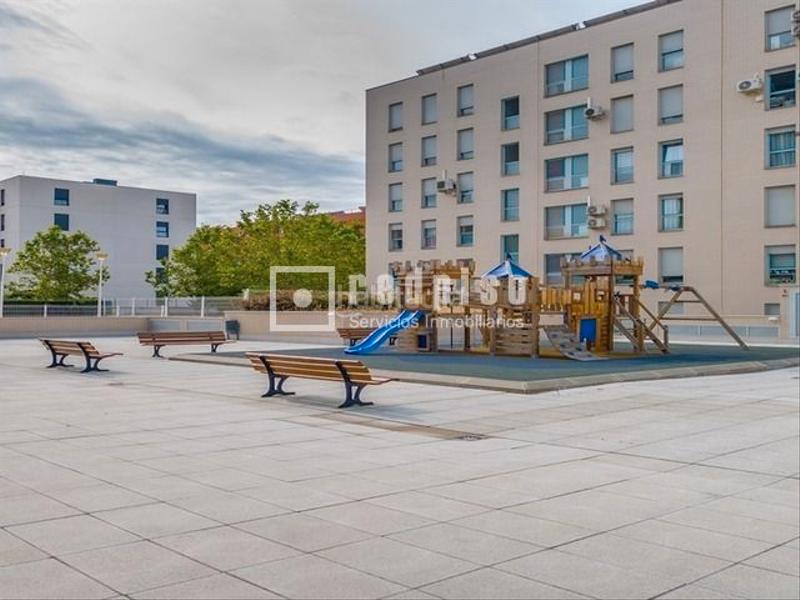 Foto 8719ba5a-1102-4f99-bada-2894710f5ead. Flat with heating parking in Prado de Santo Domingo Alcorcón