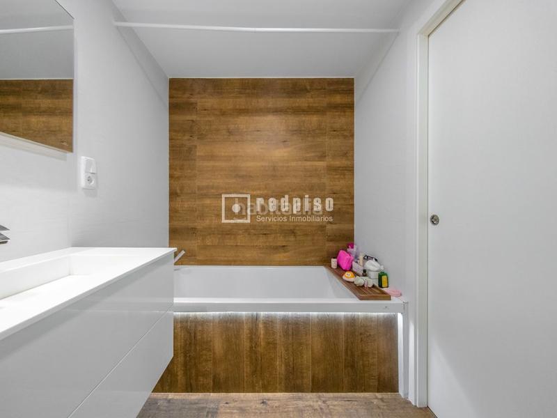 Foto 2505242a-4f1d-4ed8-8493-9cbdc7d78081. Piso redpiso ensanche sur vende vivienda de protección pública básica vppb !! en Alcorcón