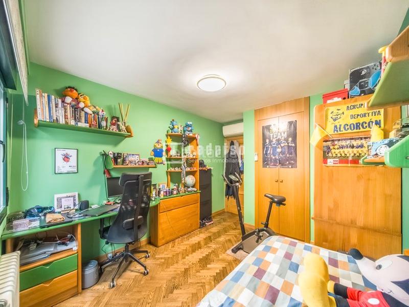 Foto 06e80f16-30ee-4bf2-851d-6d1055294e2b. Pis amb calefacció aparcament piscina a Parque Oeste-Fuente Cisneros Alcorcón