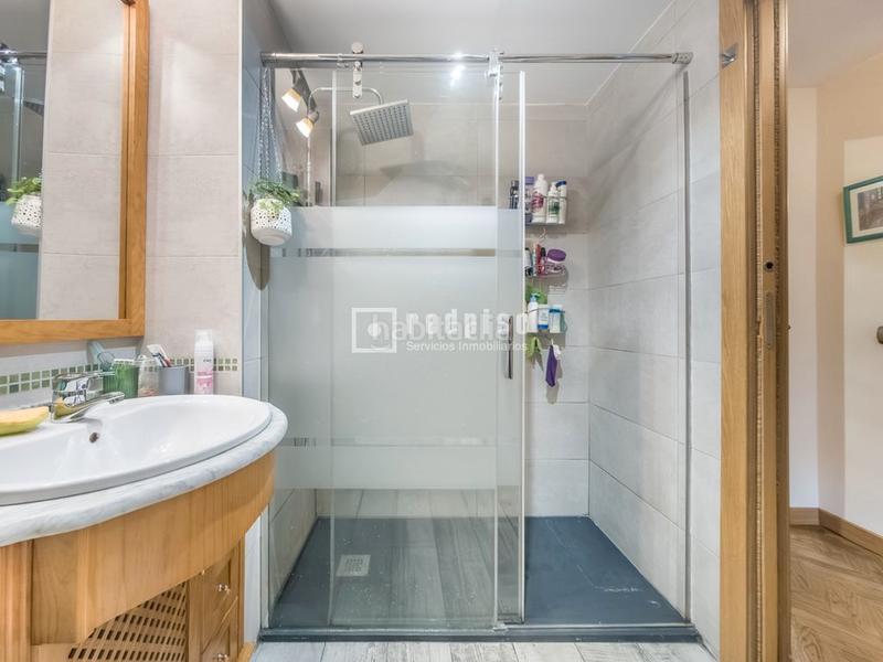 Foto 4f5c21ec-4028-482d-adac-a569fc16fce2. Pis amb calefacció aparcament piscina a Parque Oeste-Fuente Cisneros Alcorcón