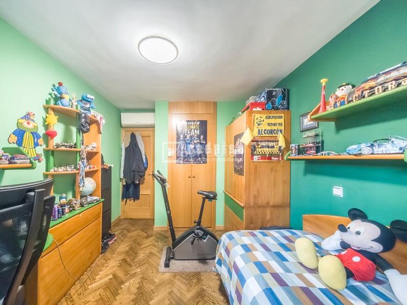 Foto 967d5df9-8c8b-4347-8859-547a6b4f8102. Pis amb calefacció aparcament piscina a Parque Oeste-Fuente Cisneros Alcorcón