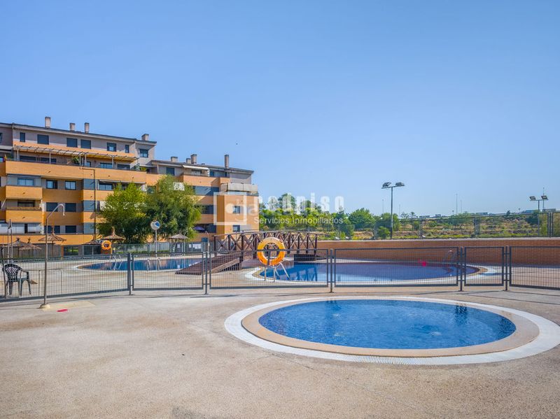 Foto 7bd3480f-81fa-438f-ad50-2f200b493a9e. Flat with heating parking pool in Parque Oeste-Fuente Cisneros Alcorcón