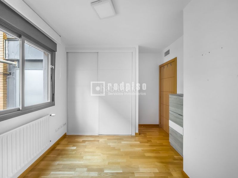 Foto d2a30066-e418-4269-85c4-1f31c3b44f5d. Flat with heating parking pool in Parque Oeste-Fuente Cisneros Alcorcón