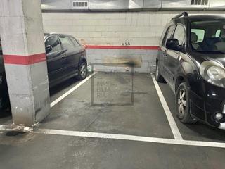 Parking voiture  Carrer de l'hospital