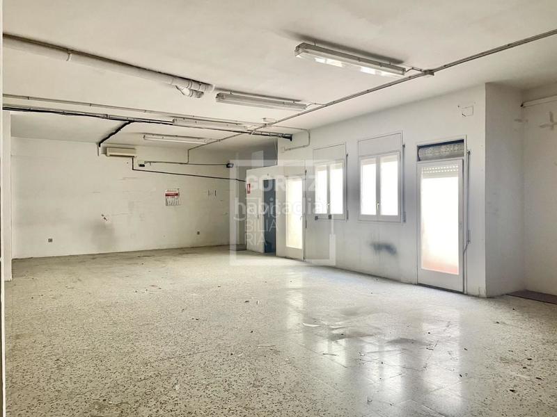 Foto 328458e8-3ba3-4f2f-9544-3c33cb0d03f0. Local comercial en Centre Mataró