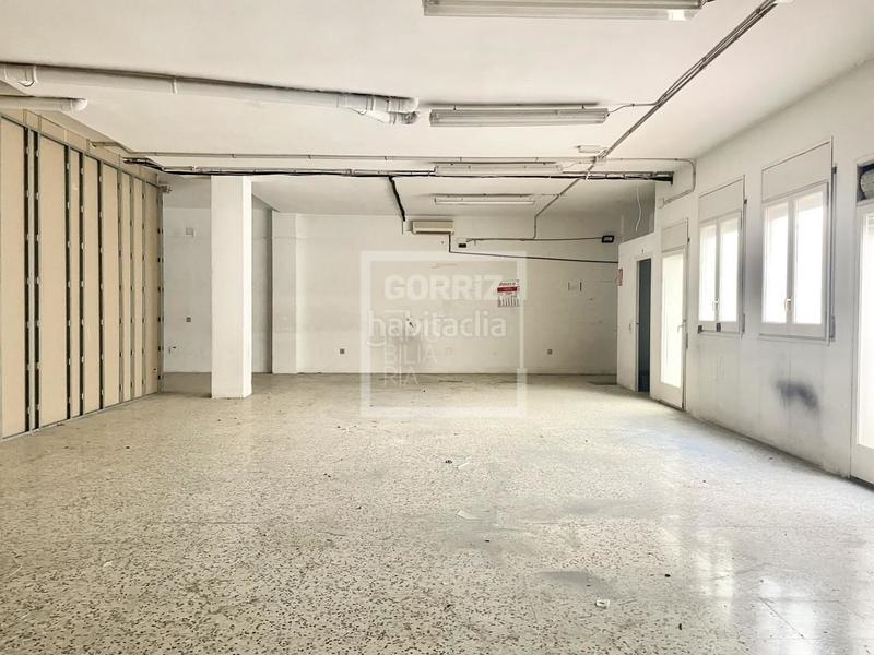 Foto b4933ae2-a3d0-40cc-a222-f0895ed93e5e. Local comercial en Centre Mataró