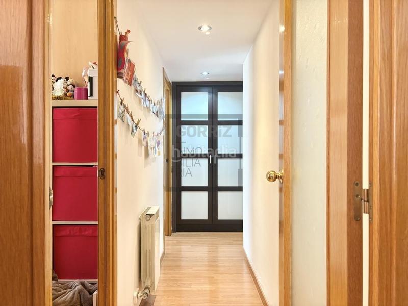 Foto 3a373095-73cd-490b-a0ac-227739263373. Flat with heating parking in Can Boada Terrassa