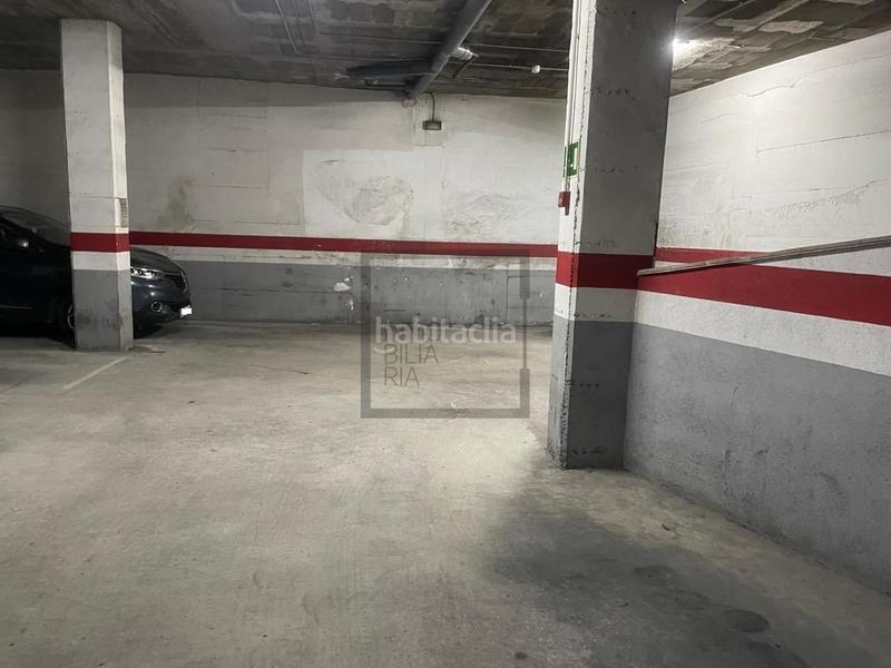 Foto f94ff257-d3ee-44a5-b604-853d89db7907. Parking coche en El Palau - Escorxador Mataró