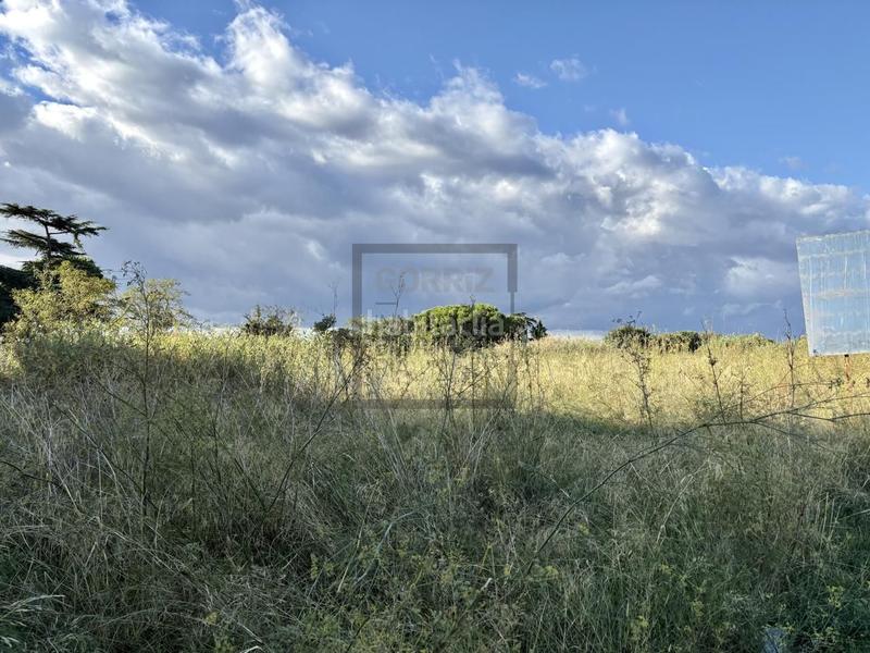 Foto 6aa1292d-c110-44c6-9dff-06bc2b225491. Terreny residencial a carrer de la indústria 50 a Sant Andreu de Llavaneres