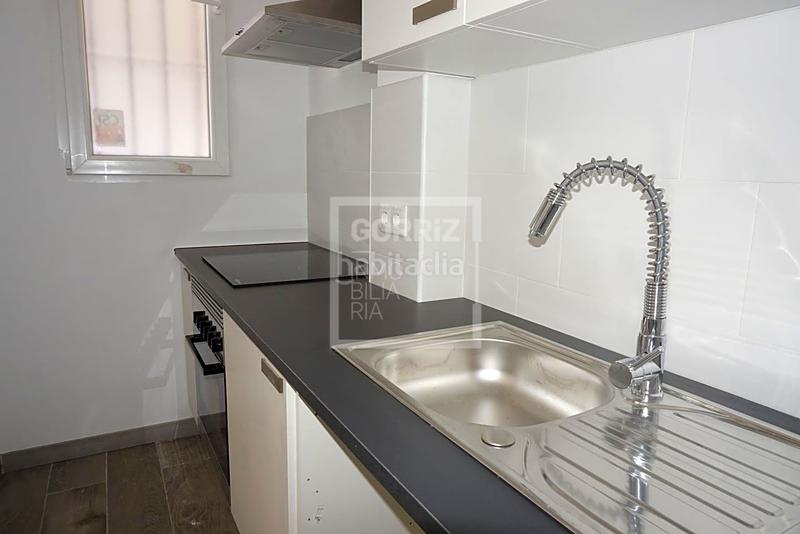 Foto 222bf1b4-48ce-4a12-8d4d-fb1fa61fbf91. Planta baixa a Cerdanyola Sud Mataró