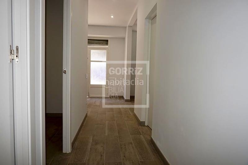 Foto 2a0143d1-b7b0-47da-b23f-54ccadcc4845. Planta baixa a Cerdanyola Sud Mataró