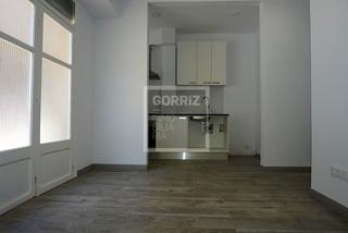 Planta baixa a Cerdanyola Sud