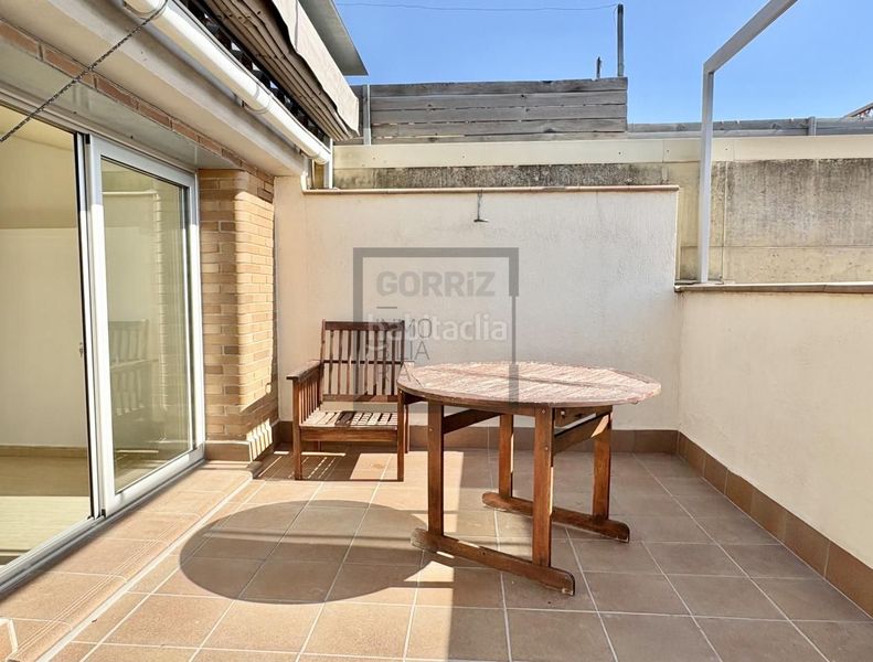 Foto cdd5c44b-9d3e-4105-bd9b-35c22ef6f43f. Flat with heating in Centre Mataró