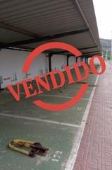 Aparcament cotxe  Els ullals. Parking exterior colomeras