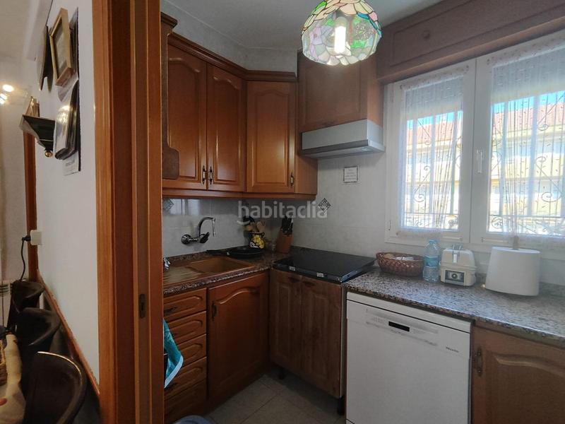 Foto 169c9ac9-d9de-4958-ba2d-2f72b9d69619. Casa adosada adosado de 4 alturas a pasos del mar en morro de gos 170.000! en Oropesa del Mar