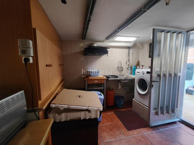 Foto 2d8aa950-985a-4131-a5f8-52bccf42e6e8. Casa adosada adosado de 4 alturas a pasos del mar en morro de gos 170.000! en Oropesa del Mar