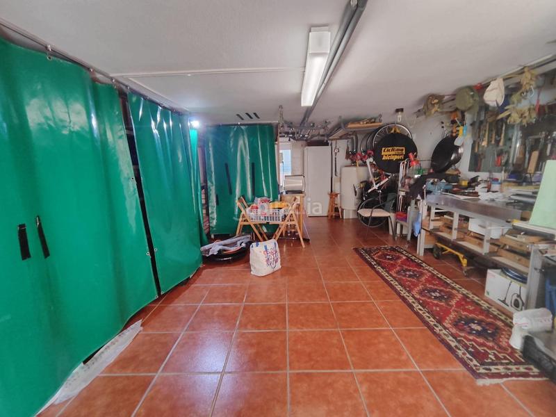 Foto 7b2da33d-b07e-4c46-b072-11611207a5f1. Casa adosada adosado de 4 alturas a pasos del mar en morro de gos 170.000! en Oropesa del Mar