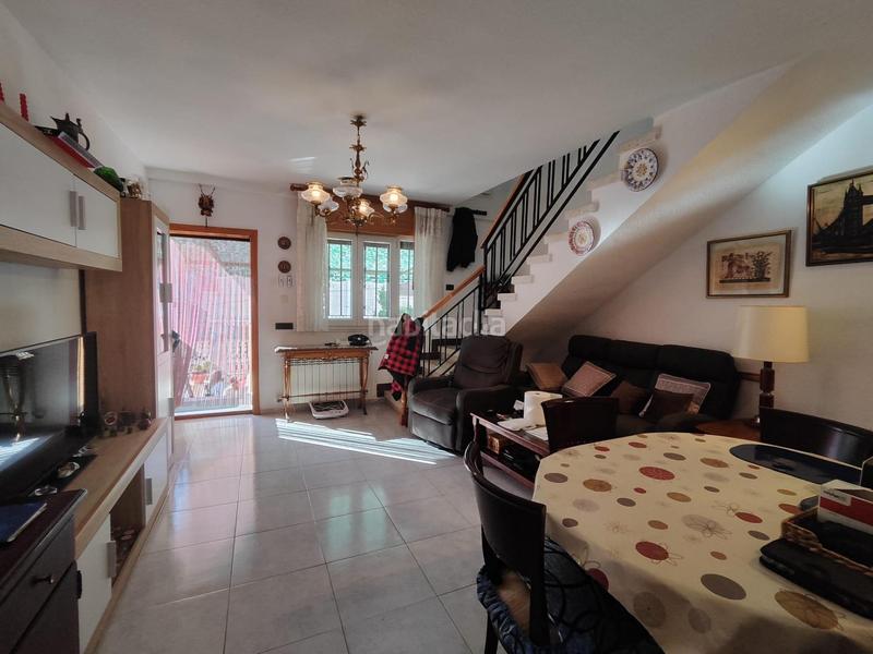 Foto eb5b5a93-777c-4924-9787-2db54740b8e9. Casa adosada adosado de 4 alturas a pasos del mar en morro de gos 170.000! en Oropesa del Mar