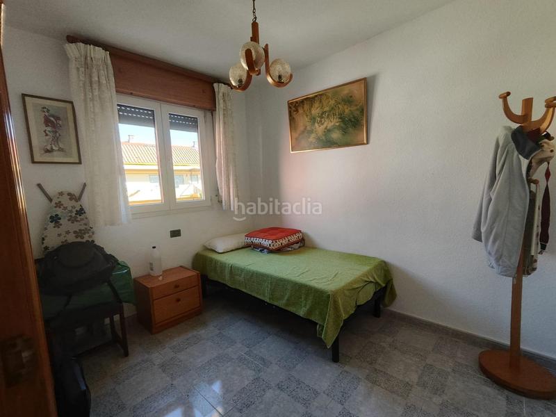 Foto f1d7e821-6bfe-4f42-b8ea-cd911ae86294. Casa adosada adosado de 4 alturas a pasos del mar en morro de gos 170.000! en Oropesa del Mar