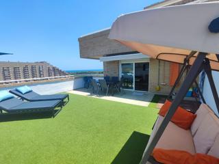 Pis a Costa Azahar. Exclusivo apartamento con impresionante terraza y esquinero exte