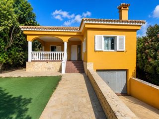 Chalet  Libelula 554. Casa independiente en el balcó  oropesa del mar