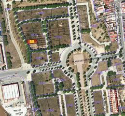 Terreno residencial en Carrer del bages s/n. Terreno urbanizable dos casas