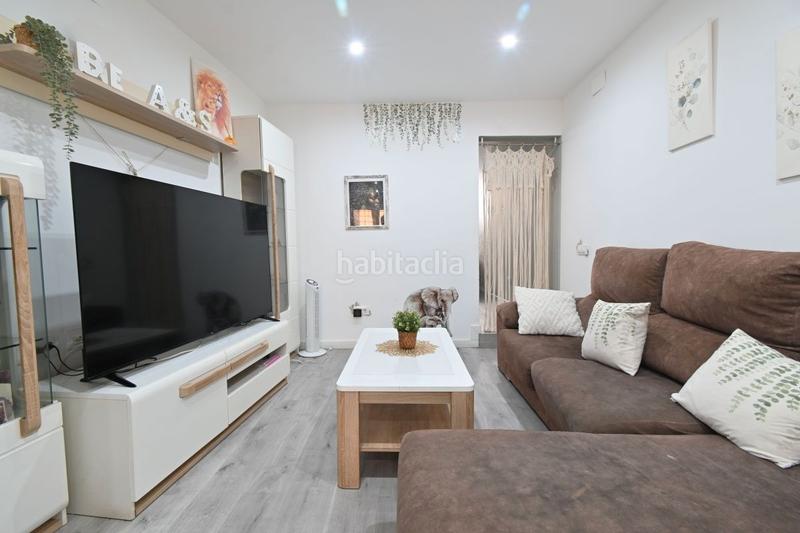 Foto 7591abd2-7e0c-44b4-af54-ea0554eb89e1. Maison jumelée avec cheminée chauffage dans La Geltrú-Sant Jordi Vilanova i la Geltrú