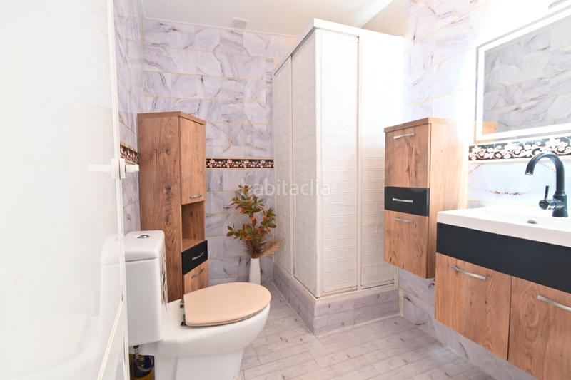 Foto a93a8574-8bab-41ab-9402-19b3a6e683c7. Maison jumelée avec cheminée chauffage dans La Geltrú-Sant Jordi Vilanova i la Geltrú